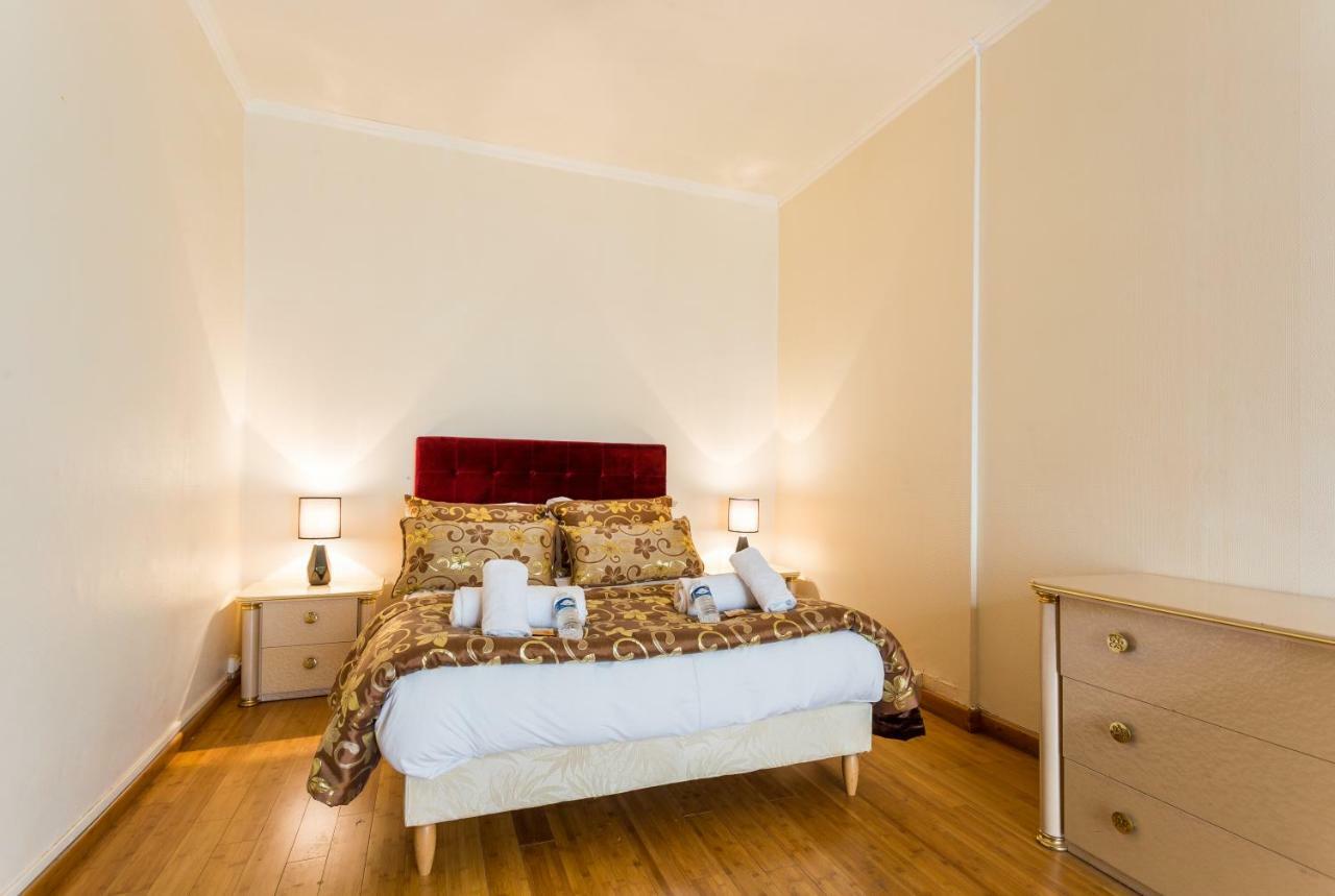 Apartment Cmg Voltaire Paris